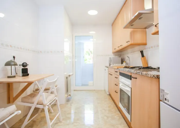 Pintor New Modern 滨海略雷特