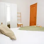 Pintor New Modern 아파트 *