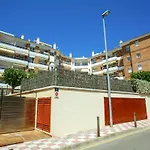 Pintor New Modern 아파트 료렛 드 마르